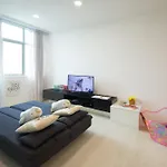 Straits Garden Suites By The Homestay Helper