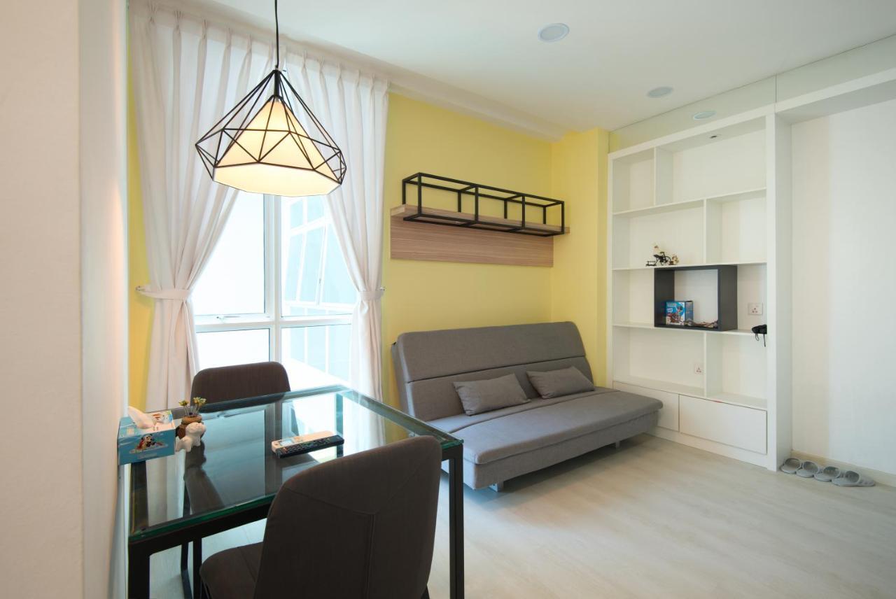 Straits Garden By The Helper * Georgetown